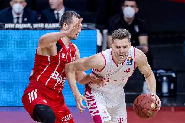 逐渐成为主 逐渐成为主