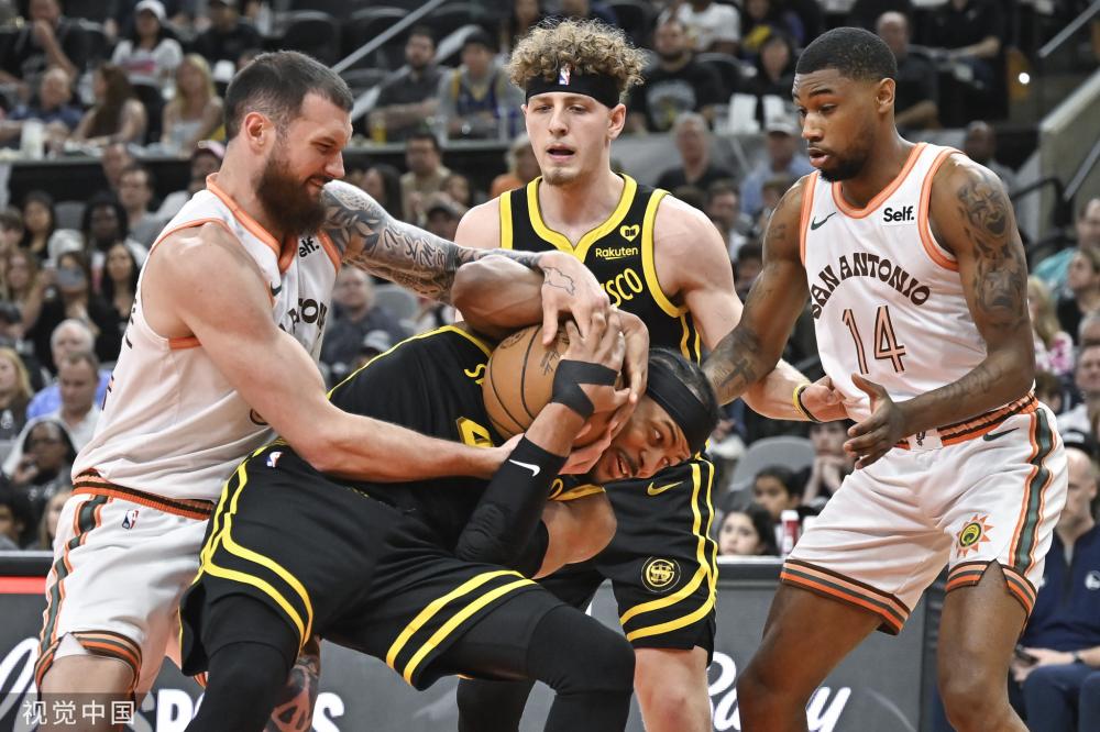 在面对强劲 在面对强劲