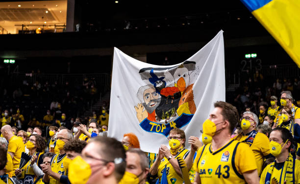 队传统教练 队传统教练