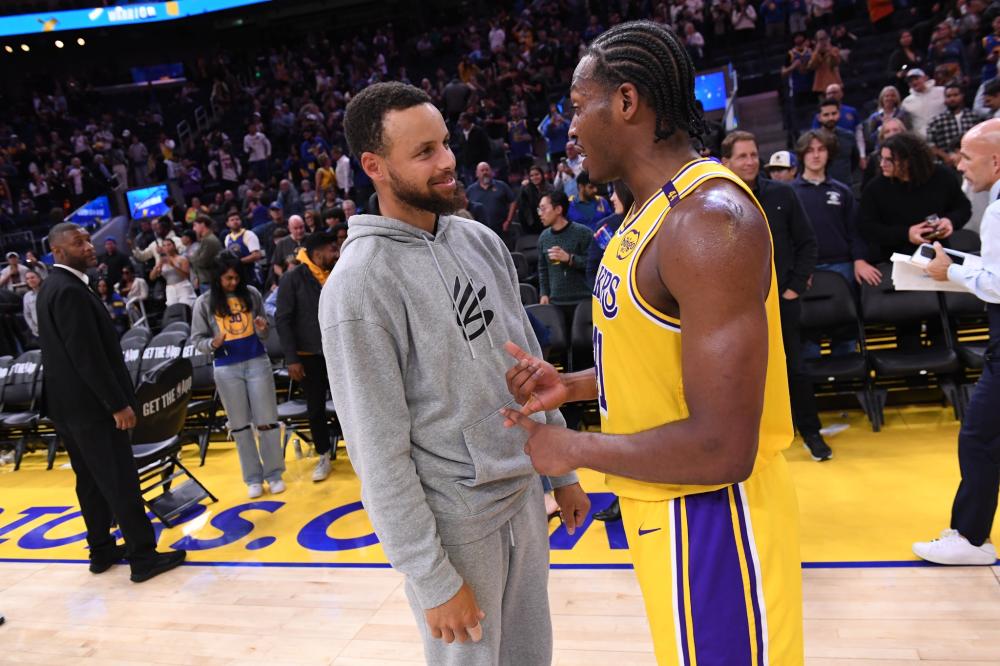 冠征程中积 冠征程中积